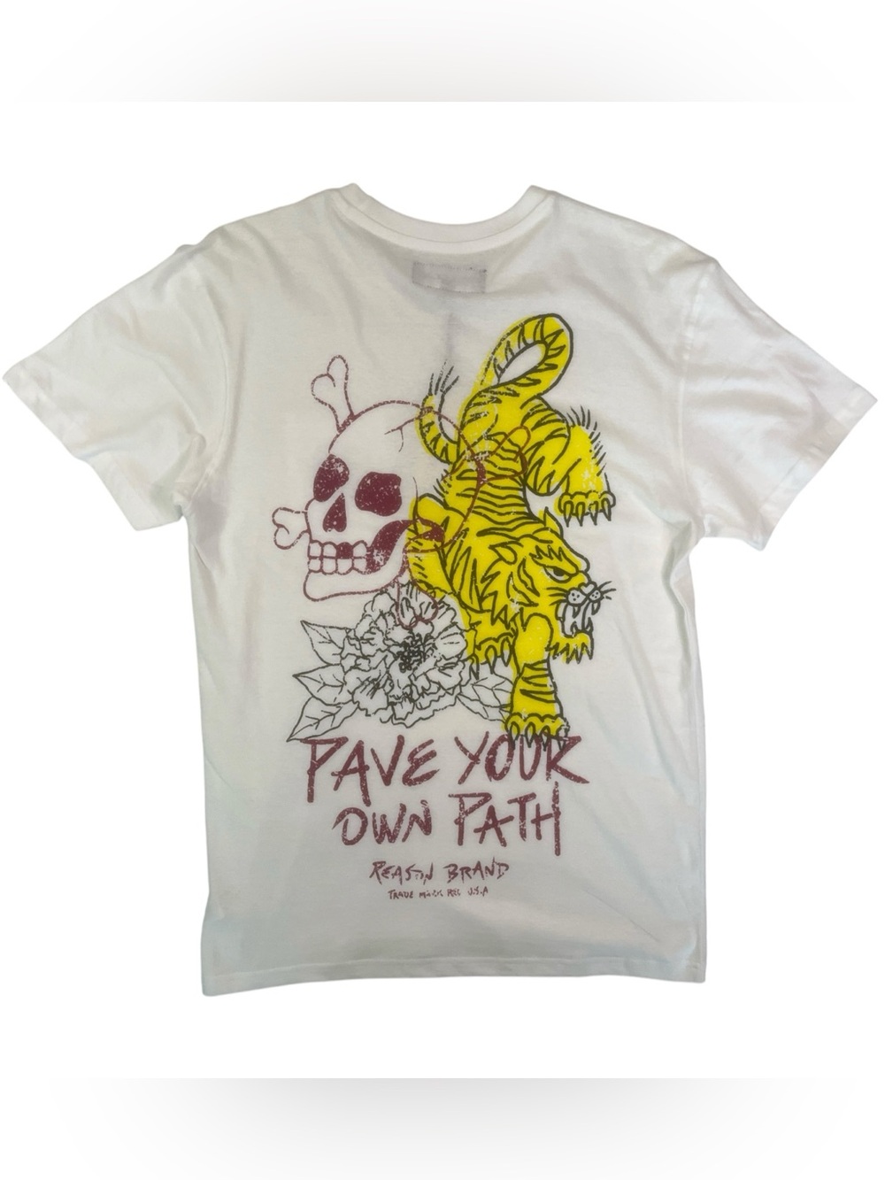 Sz various White Graphic Tee - "Pave Your Own Path"